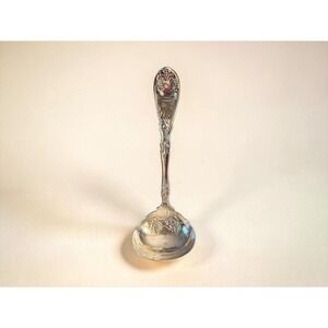 Wm A Rogers Vintage Grapes Silverplate Sugar Shell Spoon Ornate 1904 Pattern A1